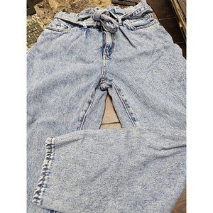 Amisu Jeans Paperbag Cropped Blue Jeans Women's Size 10 Inseam 24.5"